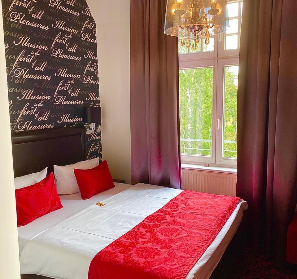 Hotel Kronprinz Falkensee Eksteriør bilde